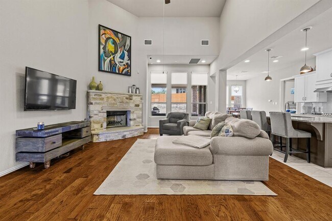 Building Photo - 7300 Tessera Pkwy