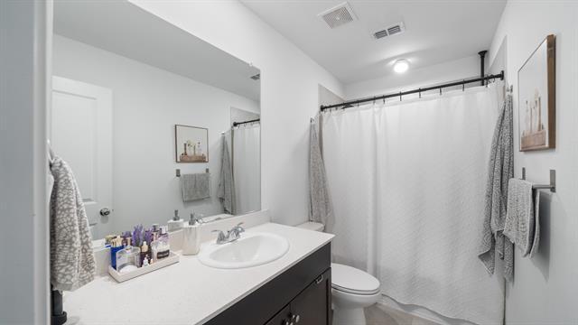 Building Photo - 6212 Unbridled Dr