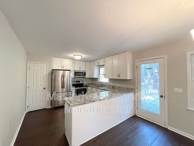 Building Photo - 3002 Appling Way