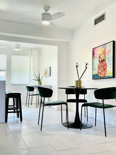 DINING ROOM - 4158 Tamiami Trl
