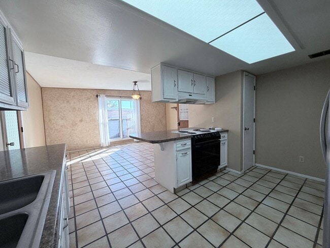 Building Photo - 3BR/2BA with Carport 1,958 sq.ft. rental in Sierra Vista, AZ