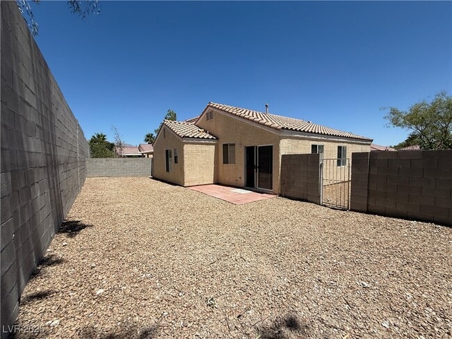 Building Photo - 5921 Forest Creek Rd