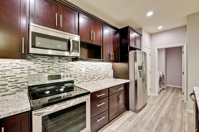 Building Photo - 309 Rayos Del Sol Dr
