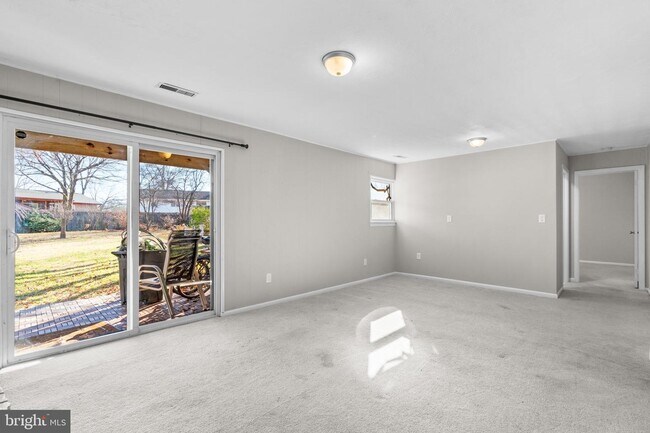 Building Photo - 8221 Millfield Ct