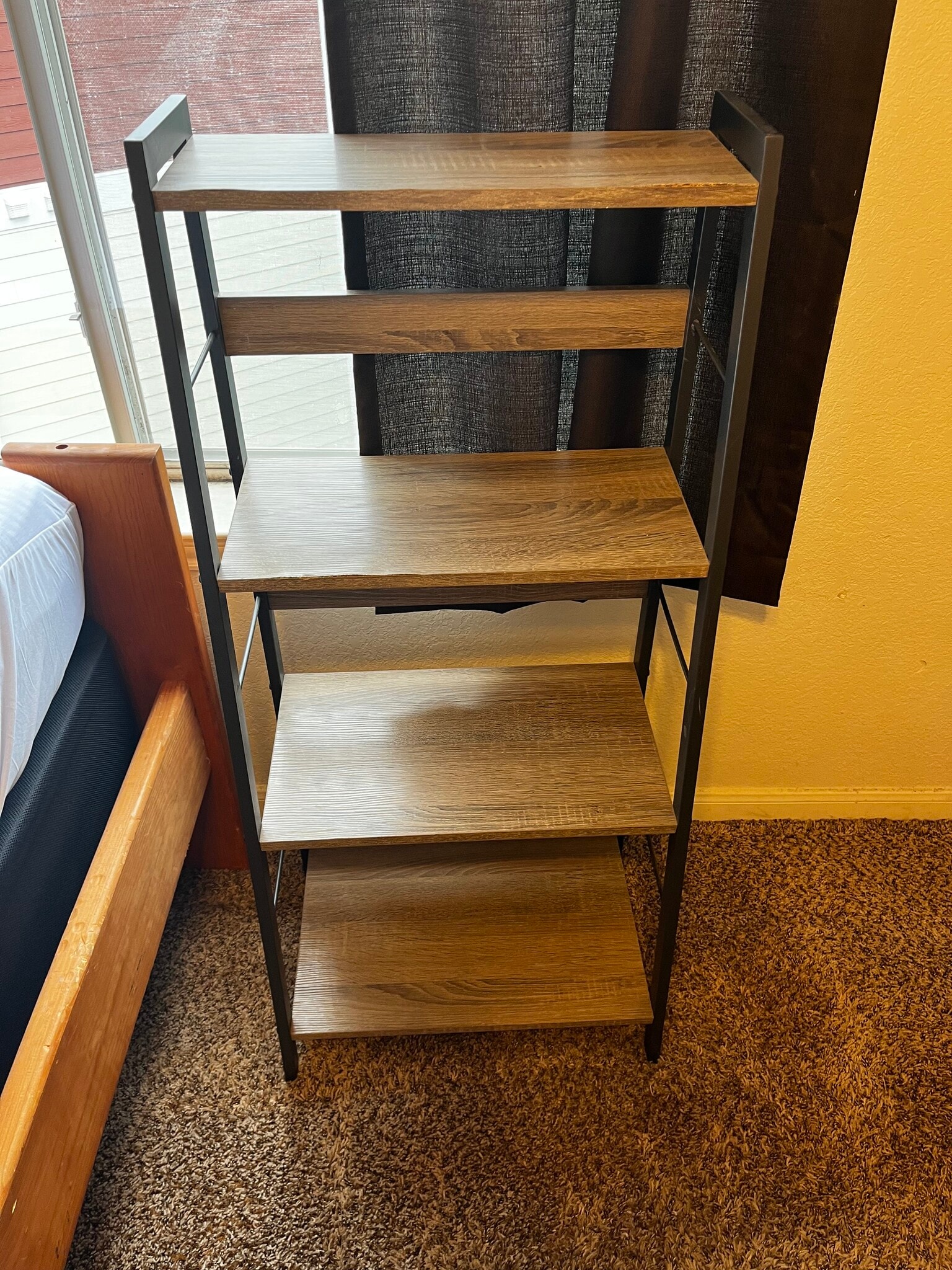 Shelves - 521 Southwest Pky