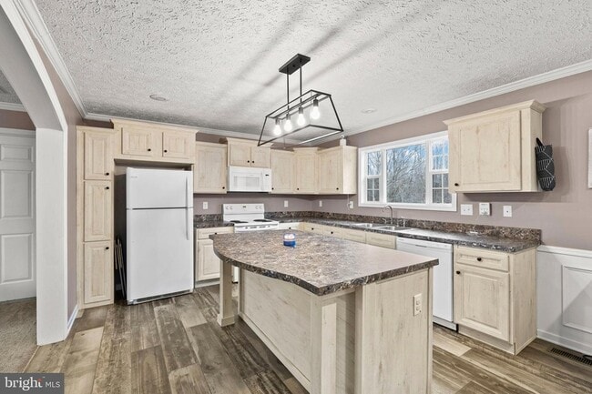 Building Photo - 13115 Arcadia Rd