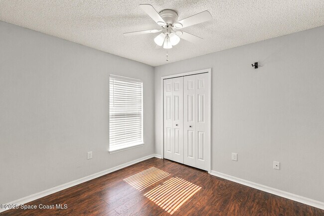 Building Photo - 2152 Spring Creek Cir