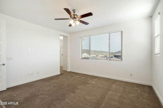 Building Photo - 31957 N 125th Ave