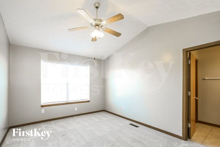 Building Photo - 6715 Wimbledon Dr