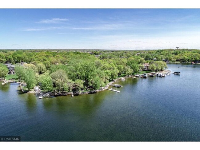 Building Photo - 14684 Cove Ave SE