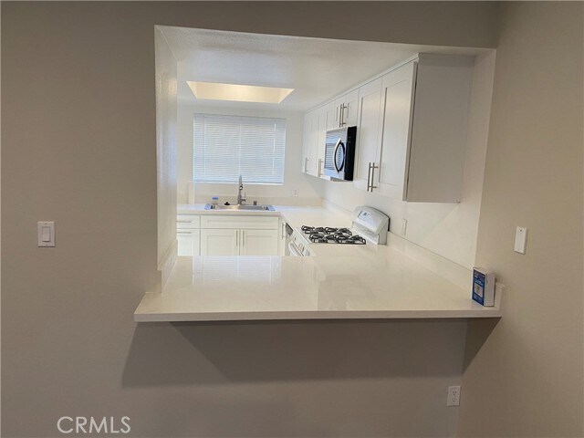 Building Photo - 622 N Howard St