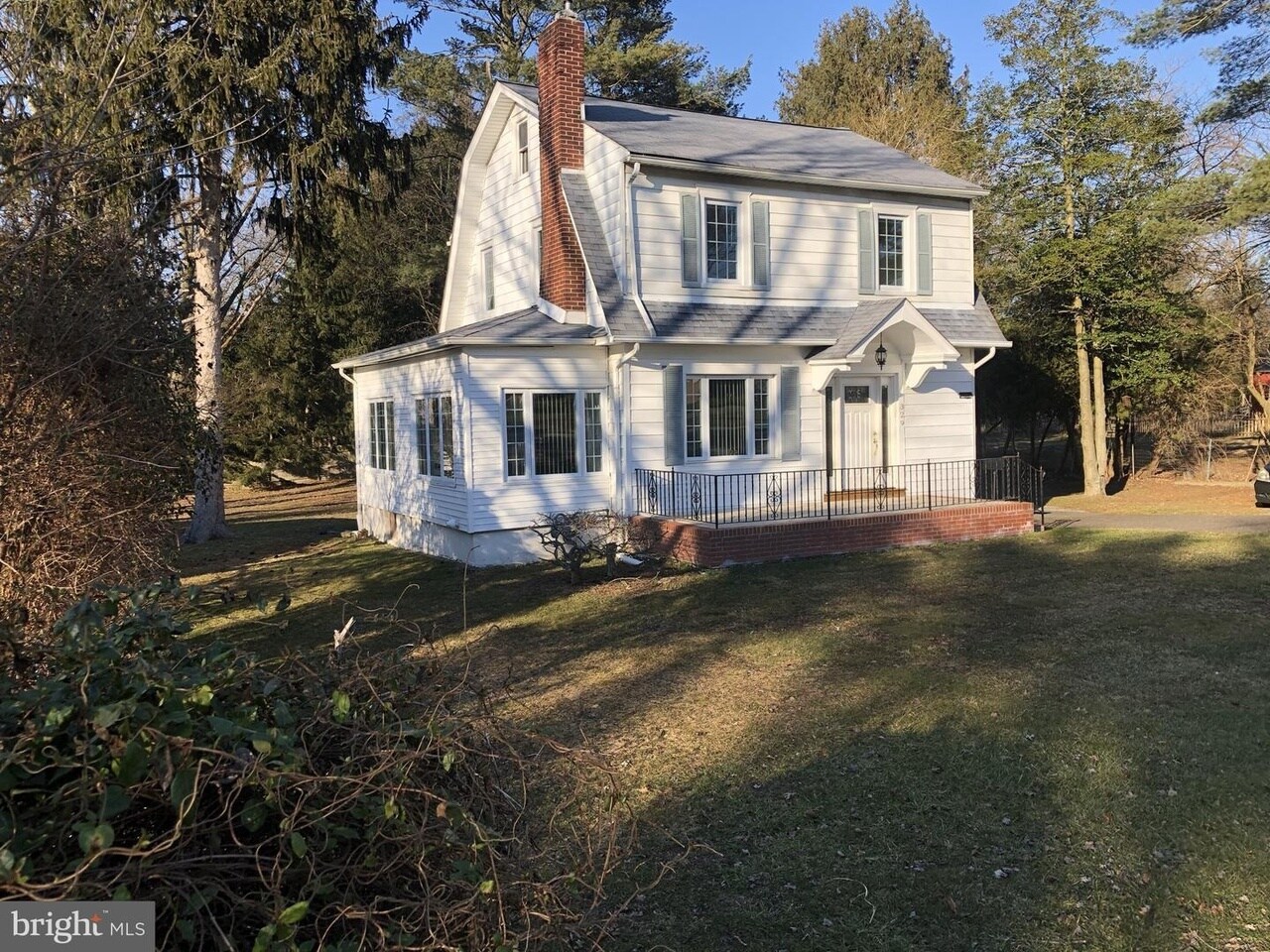 Building Photo - 329 Browning Ln