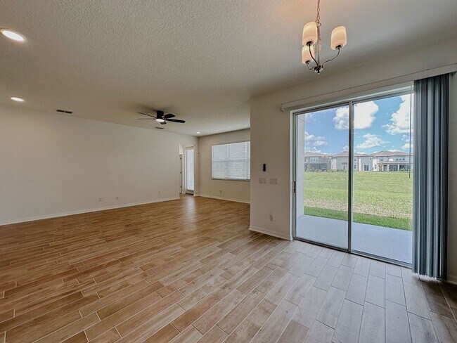 Building Photo - Brand New Zephyrhills Home!!!