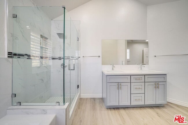 Building Photo - 3860 Cazador St