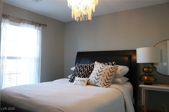 Building Photo - 12457 Loggeta Way