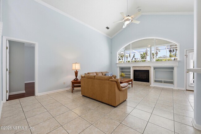 Building Photo - 821 Bonaire Cir