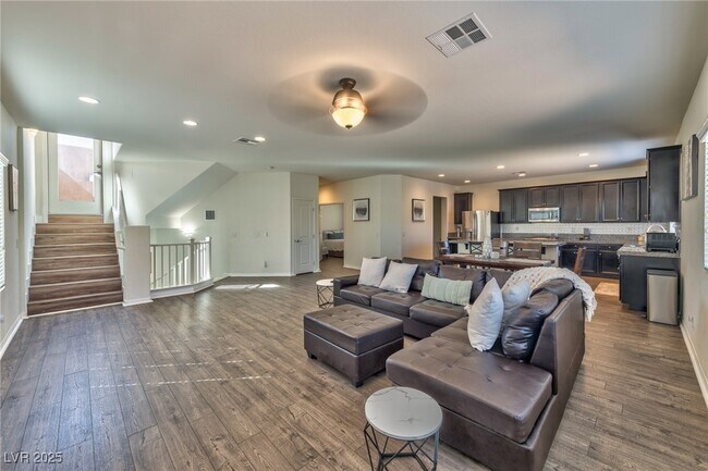 Building Photo - 5630 Aspen Heights Dr