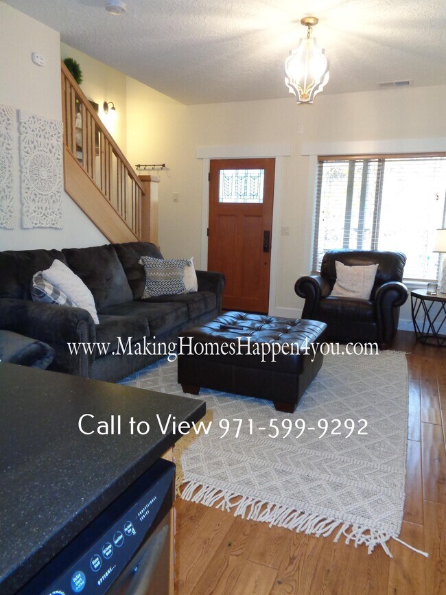 Building Photo - 1778 Schoolhouse Ct NW