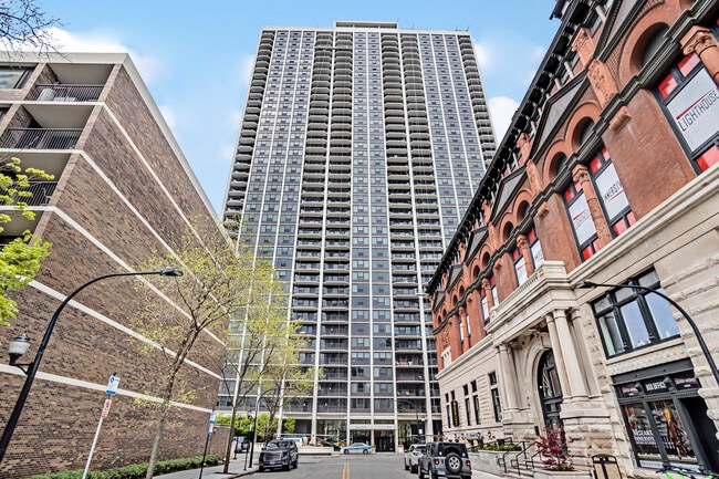 Building Photo - 1560 N Sandburg Terrace