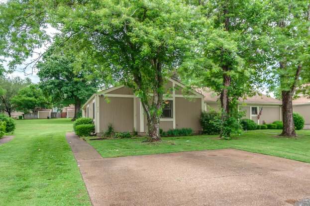 Building Photo - 854 Todd Preis Dr