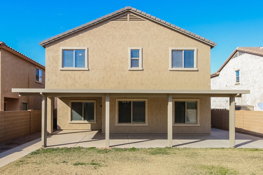Building Photo - 11043 E Silver Springs Ave