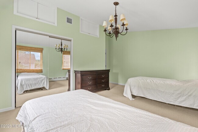 Building Photo - 608 Corlies Ave