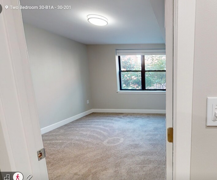 Building Photo - 7 Harcourt St