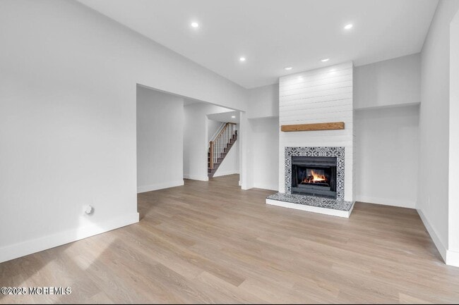 Building Photo - 23A Stoney Hill Rd