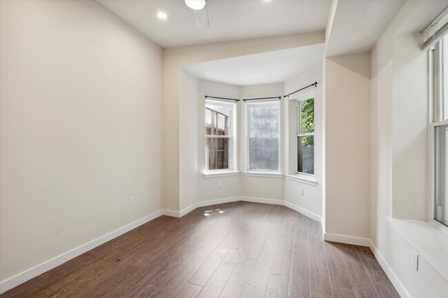 Building Photo - 1826 W Montgomery Ave