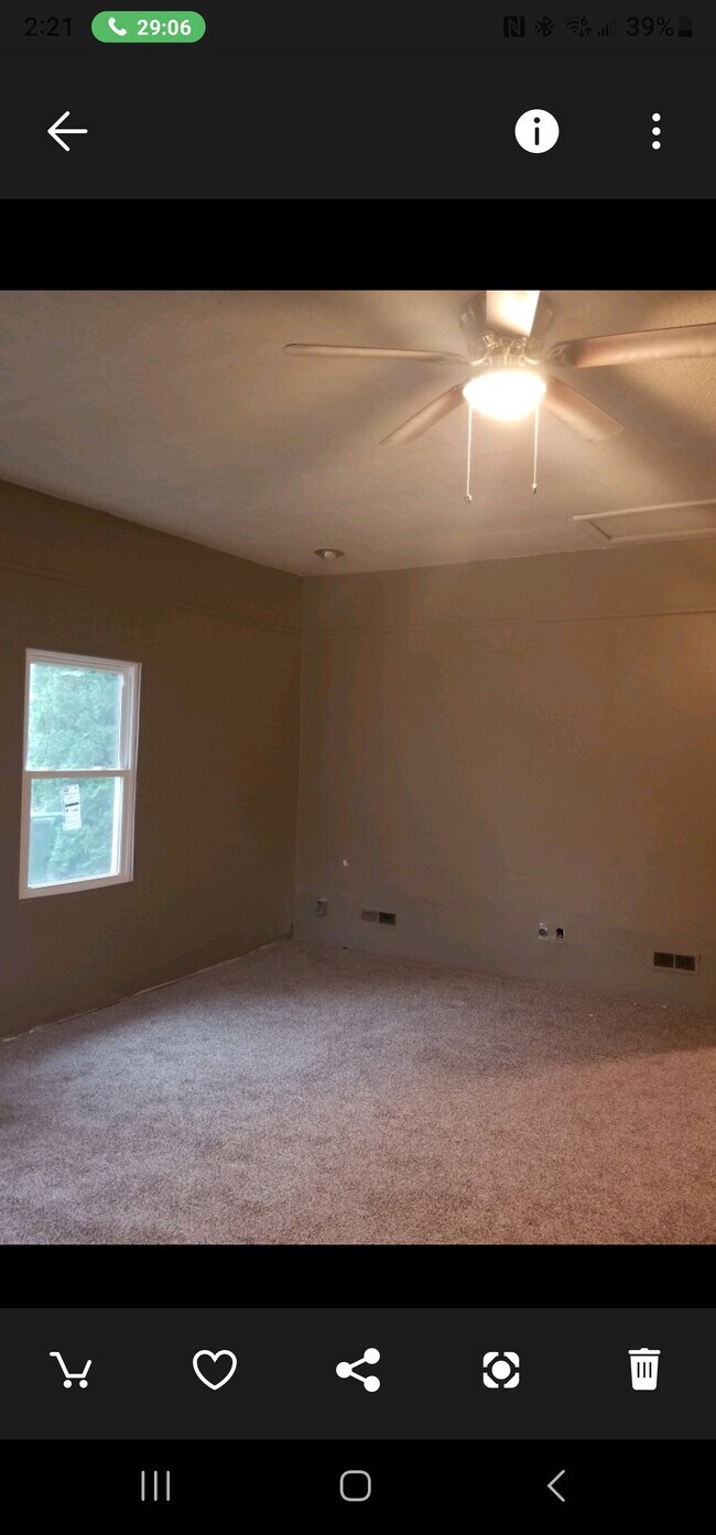 Building Photo - 1703 NW Morningside Dr
