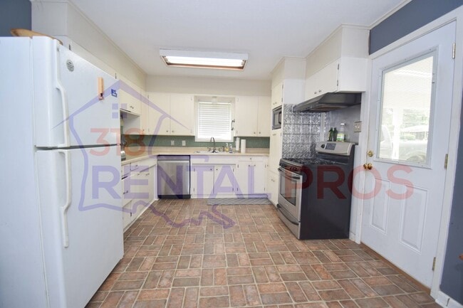 Building Photo - 3 Bed 2 Bath Home in Ruston!