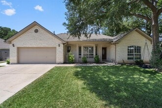 Building Photo - 2900 Brandy Ln