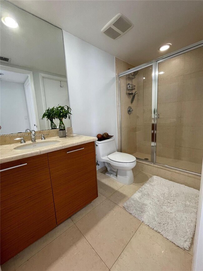 Building Photo - 50 Biscayne Blvd