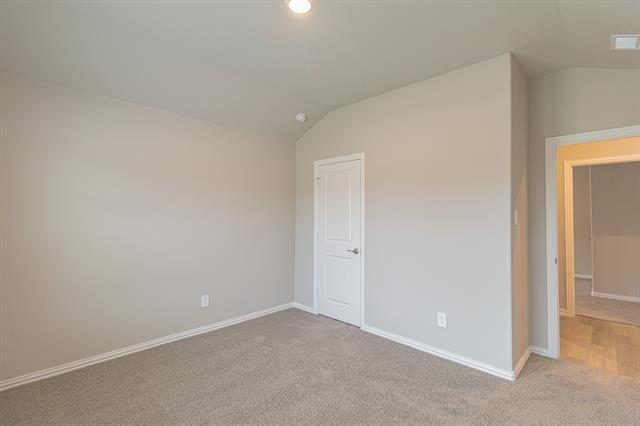 Building Photo - 2216 Dunbar Dr