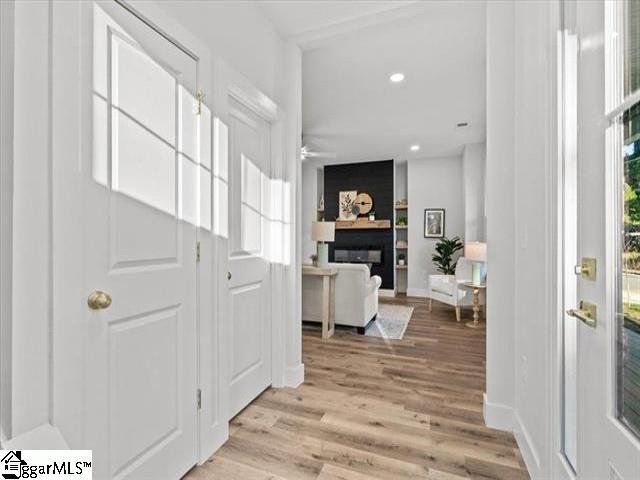 Building Photo - 339 Gower St