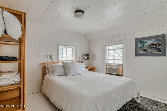 Building Photo - 13 Pilgrim Pathway