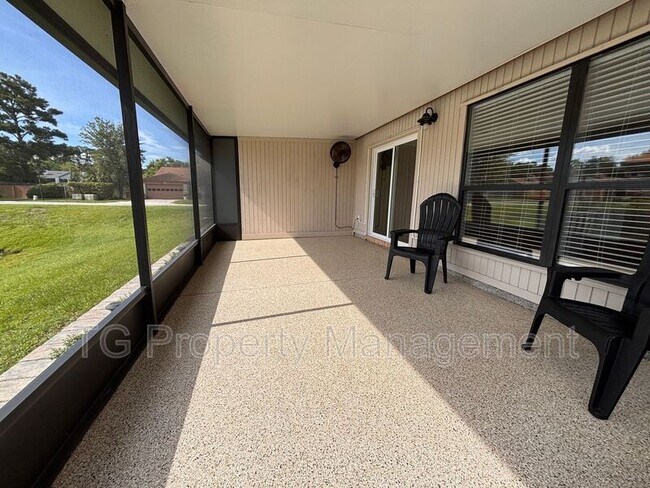 Building Photo - 7823 Fawn Brook Cir E