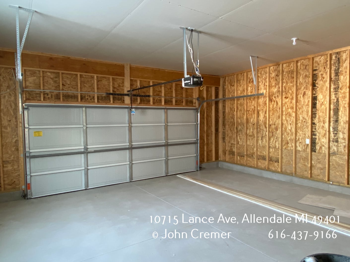 Extra Tall 2 Car Garage Interior - 10715 Lance Ave