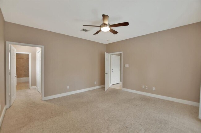 Building Photo - 4306 O'Reilly
