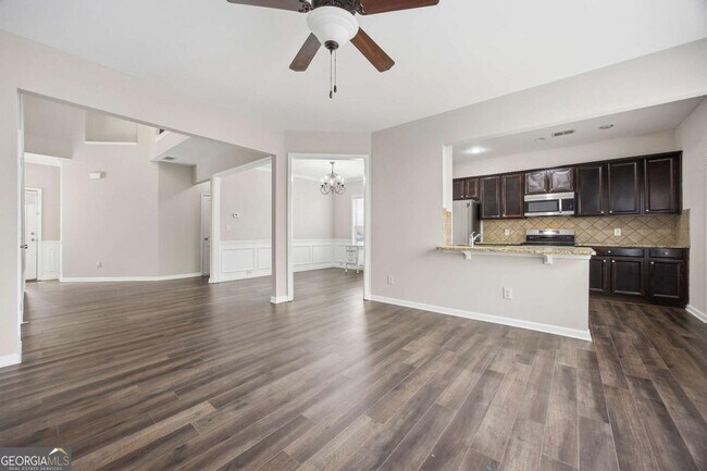 Building Photo - 2605 Runnymede Ct