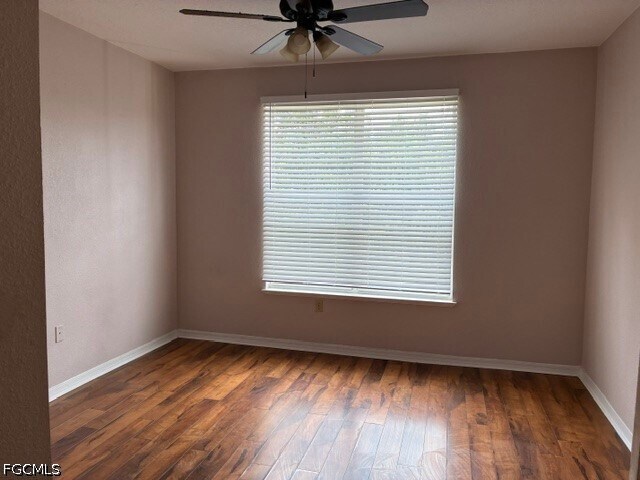 Building Photo - 11571 Villa Grand