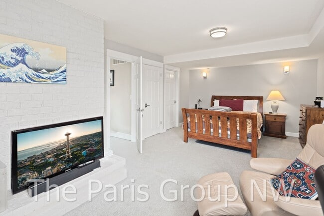 Building Photo - Stunning Normandy Park Home * Panoramic Water Views * Access to The Cove * A/C & EV Charger