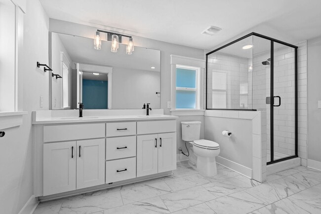 Building Photo - 2 Bedroom Ranch Style Home close to Downtown Raleigh