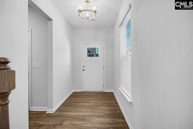 Building Photo - 917 Woodcreek Farms Rd