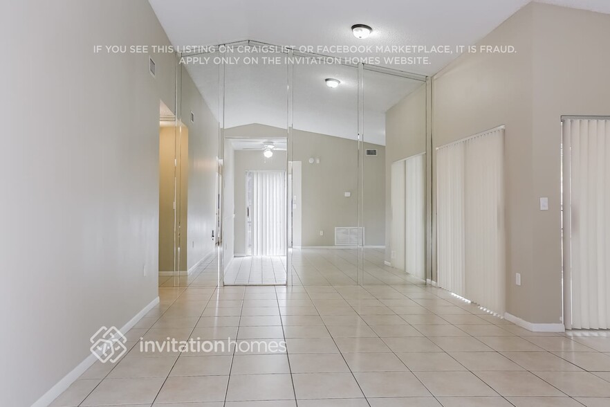 Building Photo - 5090 NW 56th St