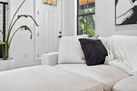 Building Photo - 1200 E Jean St