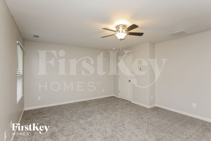 Building Photo - 840 Castilla Way