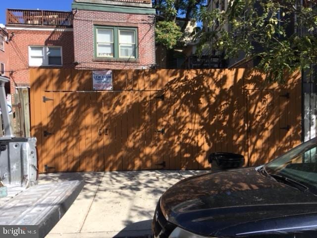 Building Photo - 1906 Fairmount Ave