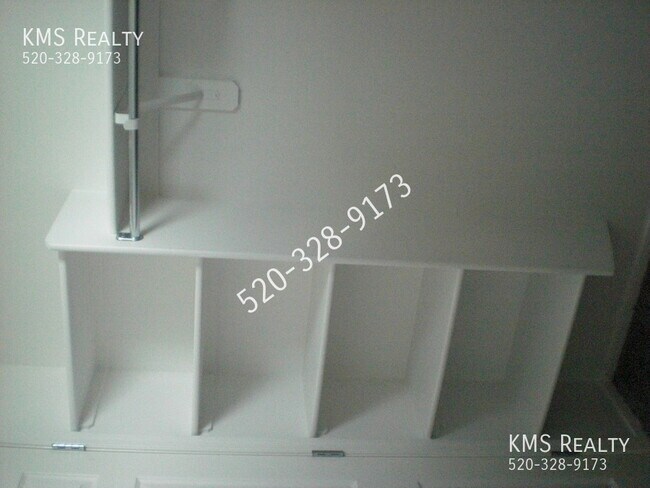 Building Photo - 14013 E Voss St