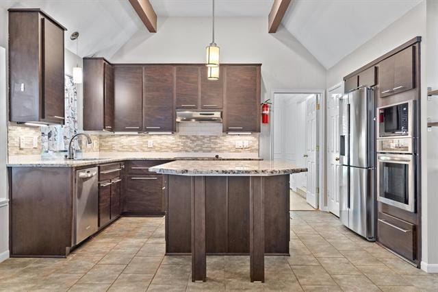 Building Photo - 1317 Royal Palm Ln